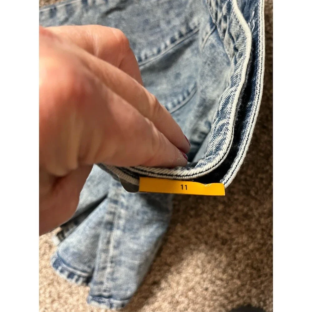 No Boundaries Pleated Acid Wash Denim Mini Skirt Juniors Size 11 Blue - Picture 4 of 4